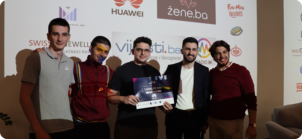 Strinteger team on stage